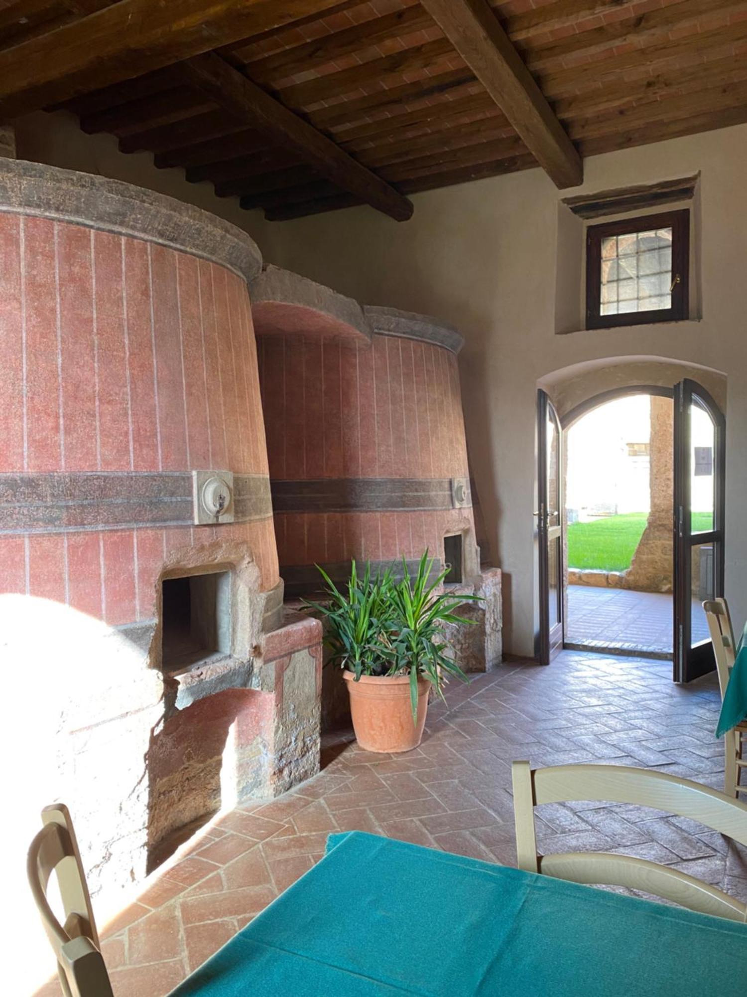 Ostello Contessa Ava Dei Lambardi Monteriggioni Zewnętrze zdjęcie
