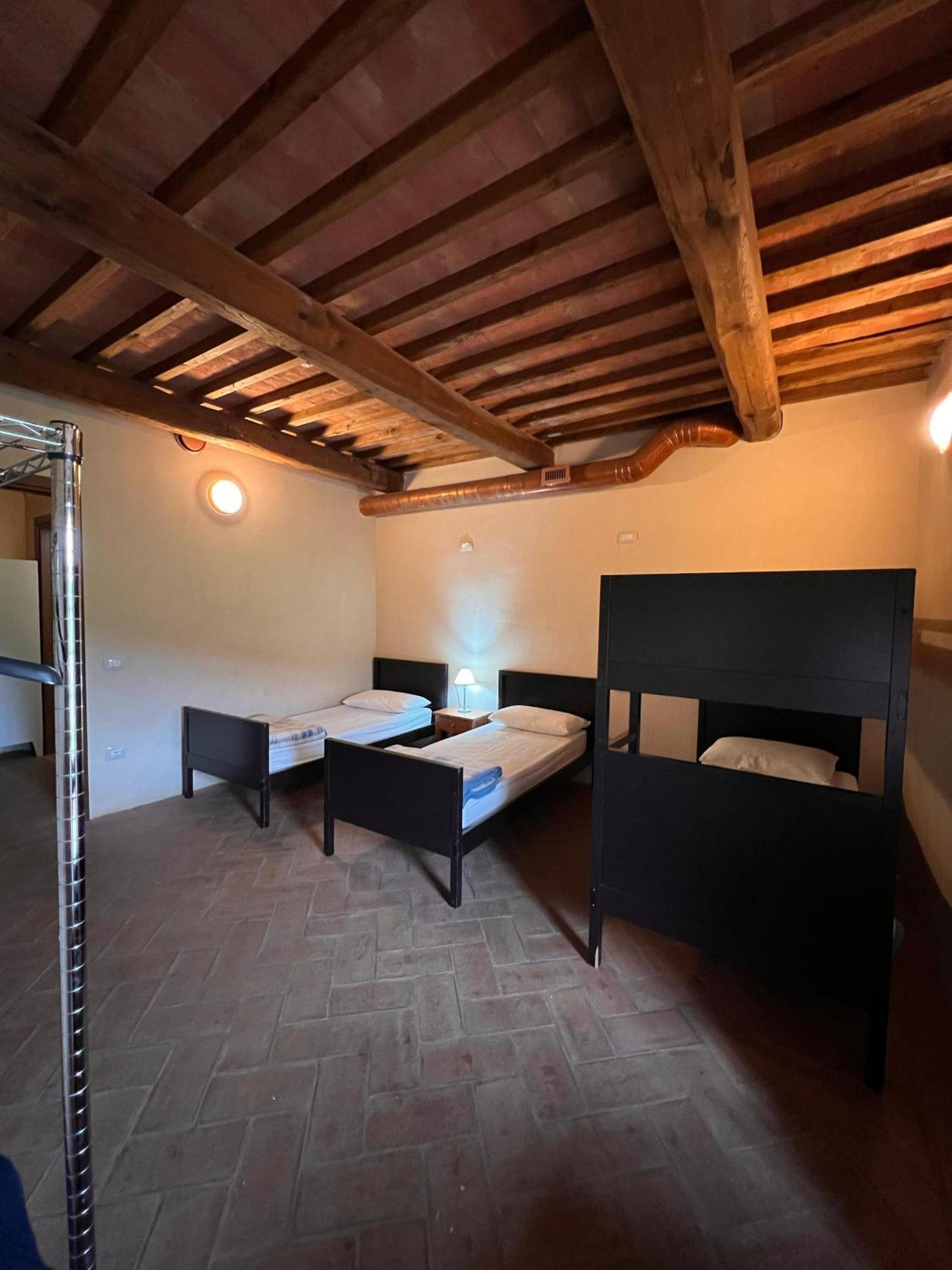 Ostello Contessa Ava Dei Lambardi Monteriggioni Zewnętrze zdjęcie